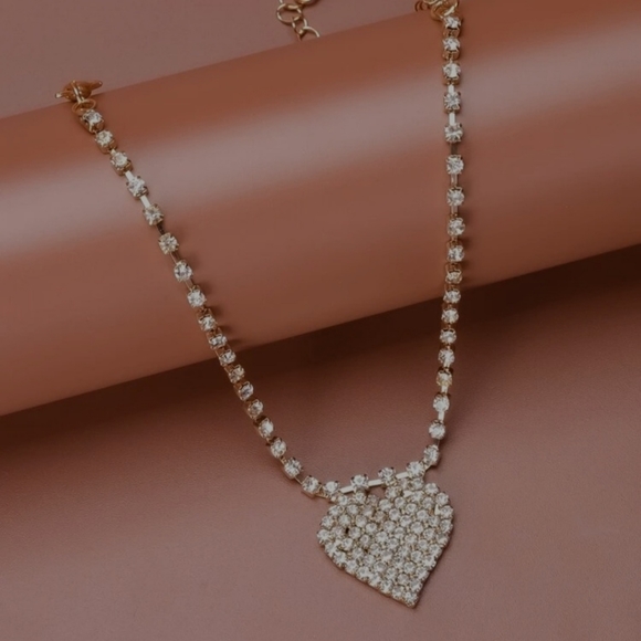 "Have A Heart" Gold Rhinestone Charm Anklet - Picture 9 of 9